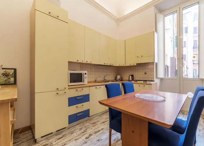 Guesthost - Piazza Vittorio Exclusive Apartment *