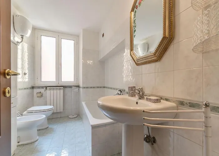 Guesthost - Piazza Vittorio Exclusive Rom